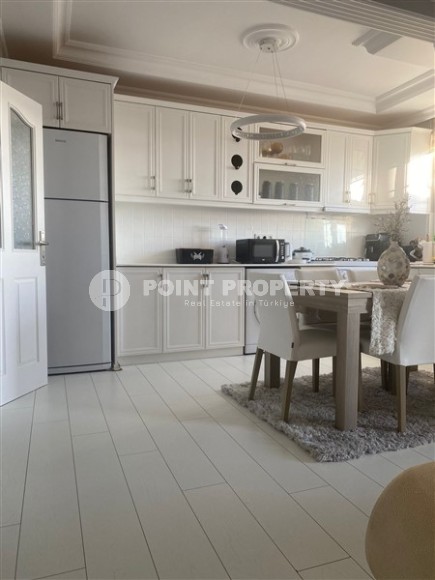 Panoramic apartment 2+1 with sea and mountain views, in the center of the modern area of Alanya - Cikcilli-id-7784-photo-4