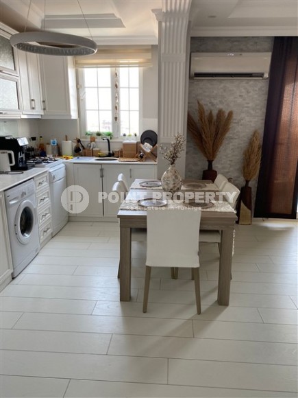 Panoramic apartment 2+1 with sea and mountain views, in the center of the modern area of Alanya - Cikcilli-id-7784-photo-5