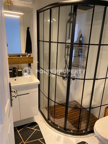 Panoramic apartment 2+1 with sea and mountain views, in the center of the modern area of Alanya - Cikcilli-id-7784-photo-10