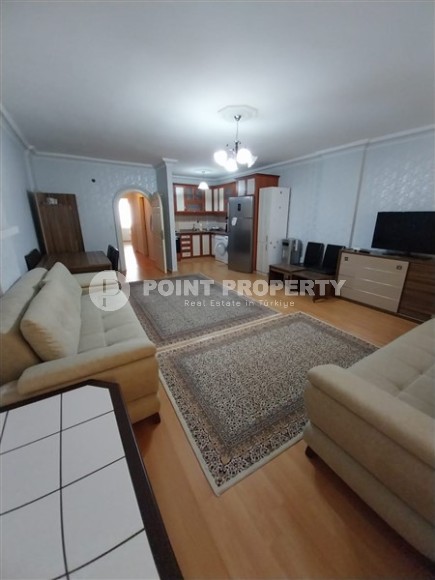 Недорогая квартира с мебелью и бытовой техникой, на 2-м этаже в доме 2005 года постройки-id-7786-фото-2