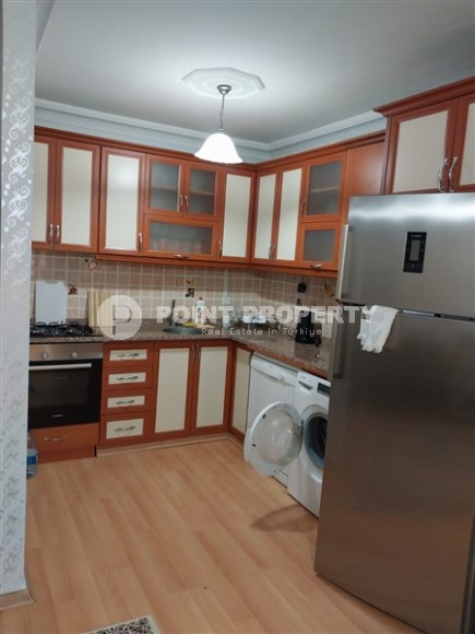 Недорогая квартира с мебелью и бытовой техникой, на 2-м этаже в доме 2005 года постройки-id-7786-фото-7