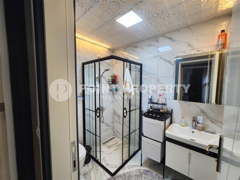 Благоустроенная квартира с современным дизайном в 150 метрах от моря, в центре популярного района Аланьи - Махмутлар-id-7789-фото-7