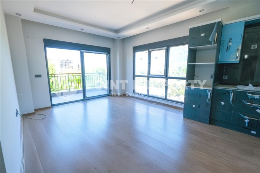 New panoramic apartment with city and mountain views, with the possibility of obtaining Turkish citizenship-id-7790-photo-2
