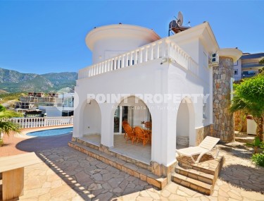 Atmospheric villa with sea and mountain views in a picturesque, ecologically clean area of Alanya - Kargicak-id-7791-photo-1
