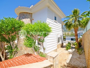 Atmospheric villa with sea and mountain views in a picturesque, ecologically clean area of Alanya - Kargicak-id-7791-photo-2