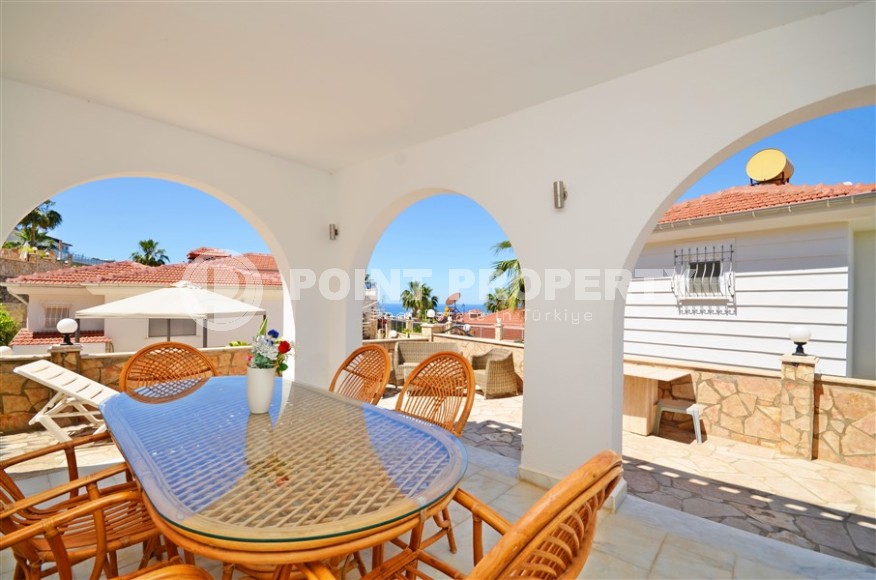 Atmospheric villa with sea and mountain views in a picturesque, ecologically clean area of Alanya - Kargicak-id-7791-photo-22