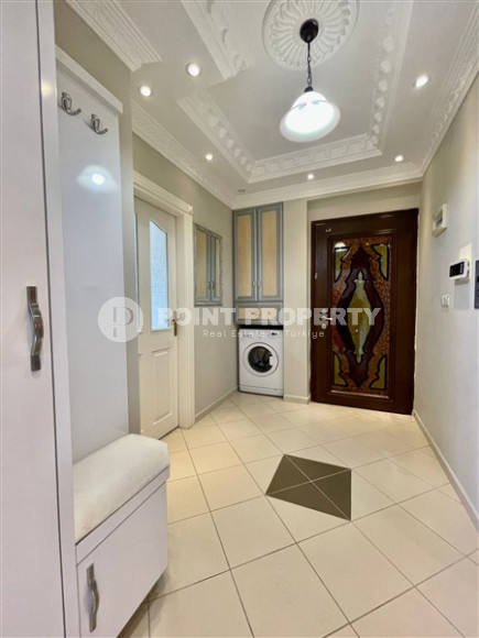 Furnished two bedroom apartment, 110m², 300m from the sea in Mahmutlar, Alanya-id-1603-photo-10