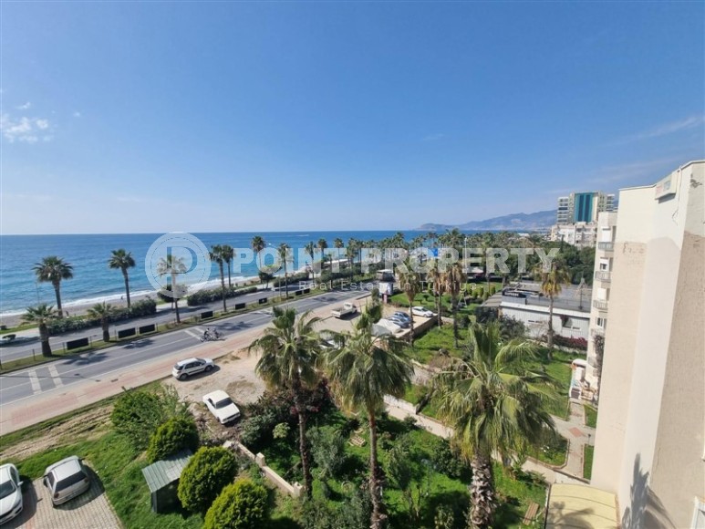 Apartment 2+1 on the first line from the sea, in the center of the modern area of Alanya - Mahmutlar-id-7794-photo-15