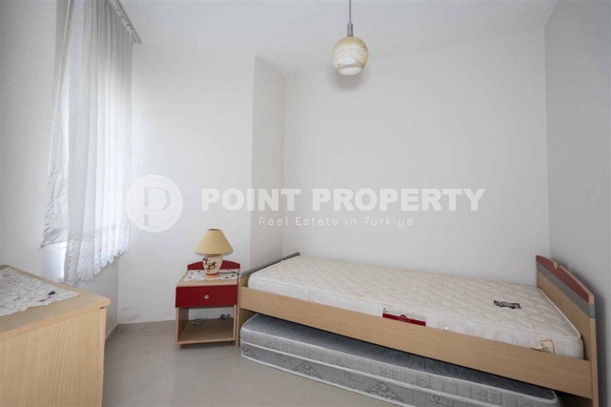 Симпатичный трехэтажный дом 2002 года постройки в 100 метрах от моря, в живописном районе Аланьи - Конаклы-id-7795-фото-10