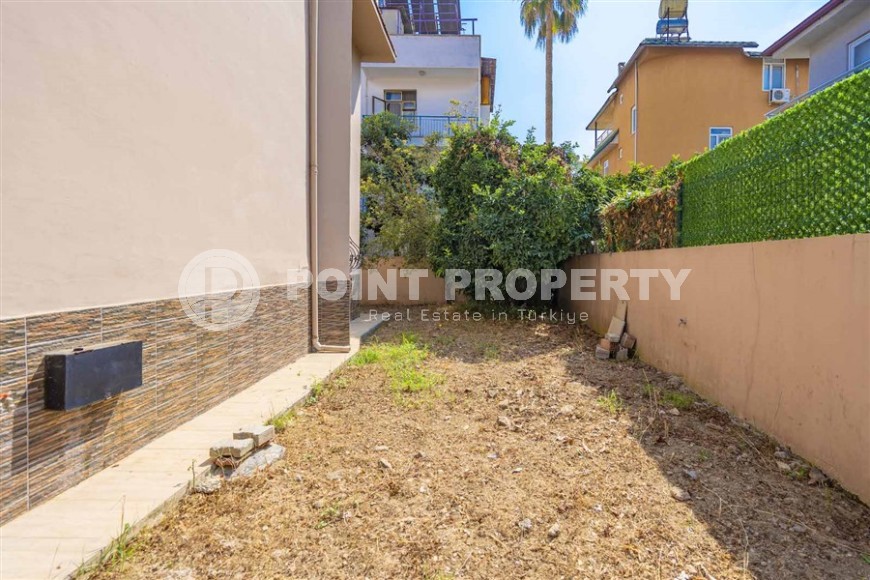 Симпатичный трехэтажный дом 2002 года постройки в 100 метрах от моря, в живописном районе Аланьи - Конаклы-id-7795-фото-21