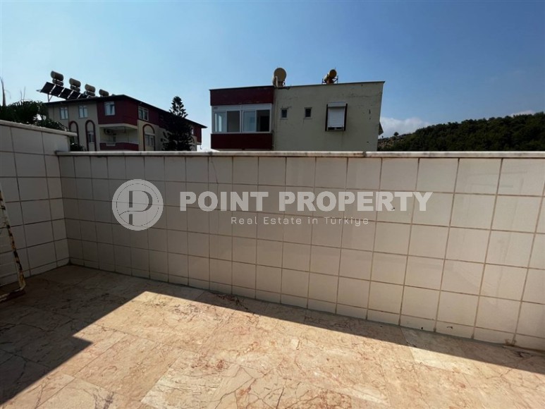 Двухэтажная вилла-близнец с бассейном и просторным садовым участком в двух с половиной километрах от моря-id-7796-фото-19