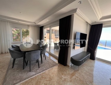 Атмосферная вилла с панорамным видом на море и гору Кале, в элитном районе Аланьи - Бекташ-id-7798-фото-3