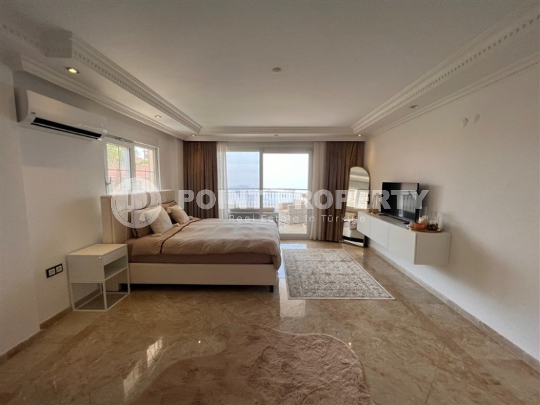 Атмосферная вилла с панорамным видом на море и гору Кале, в элитном районе Аланьи - Бекташ-id-7798-фото-6