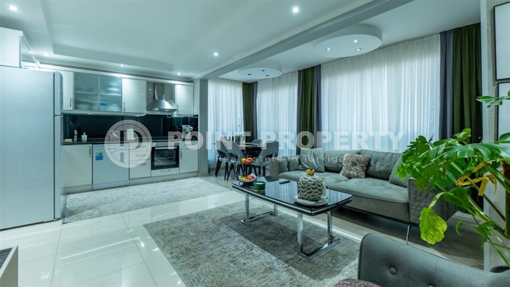 Современная двухуровневая квартира 2+1, общей площадью 120 м2, на 5-м этаже с мансардой в центре Аланьи-id-7801-фото-4