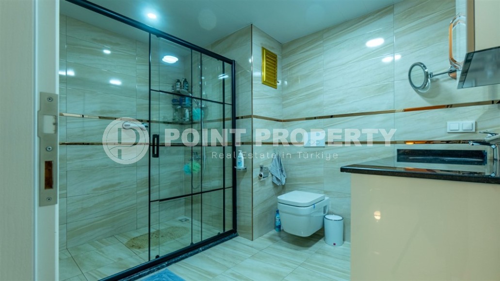 Современная двухуровневая квартира 2+1, общей площадью 120 м2, на 5-м этаже с мансардой в центре Аланьи-id-7801-фото-10