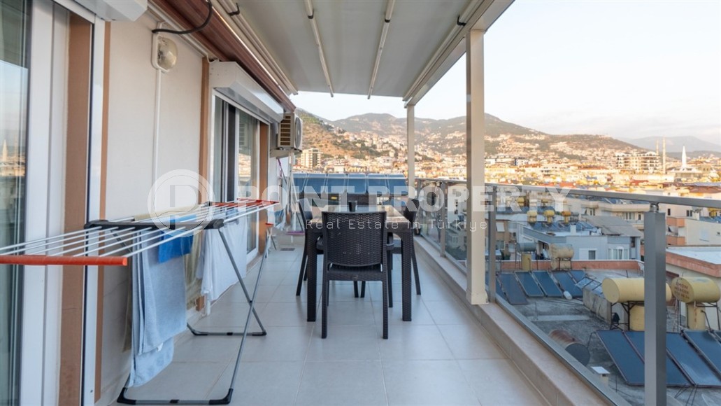 Современная двухуровневая квартира 2+1, общей площадью 120 м2, на 5-м этаже с мансардой в центре Аланьи-id-7801-фото-13