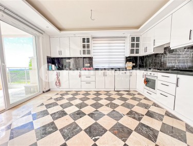 Двухэтажная вилла 3+1, общей площадью 180 м2, в ухоженном коттеджном городке в восьми километрах от моря-id-7803-фото-3