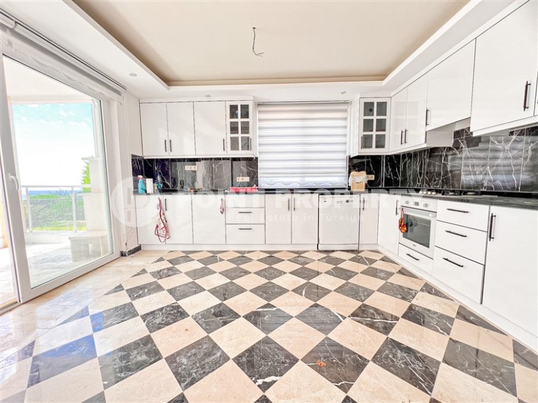 Двухэтажная вилла 3+1, общей площадью 180 м2, в ухоженном коттеджном городке в восьми километрах от моря-id-7803-фото-3