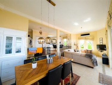 Панорамная трехэтажная вилла с видом на море, в элитном жилом комплексе с инфраструктурой «город в городе»-id-7805-фото-5