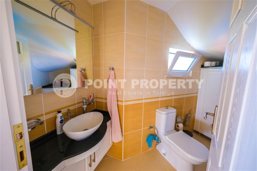 Панорамная трехэтажная вилла с видом на море, в элитном жилом комплексе с инфраструктурой «город в городе»-id-7805-фото-26