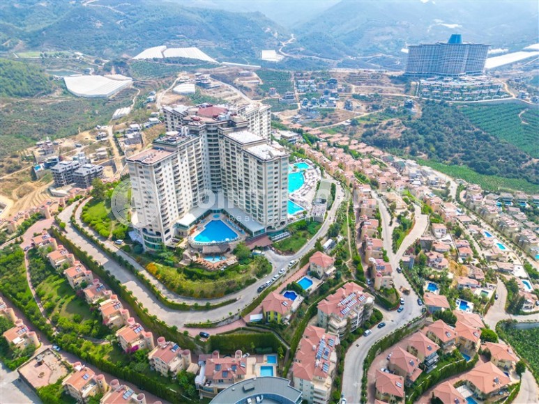 Панорамная трехэтажная вилла с видом на море, в элитном жилом комплексе с инфраструктурой «город в городе»-id-7805-фото-33