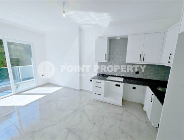 New 1+1 apartment with high-quality finishing, in a quiet area of Alanya - Avsallar-id-7807-photo-4