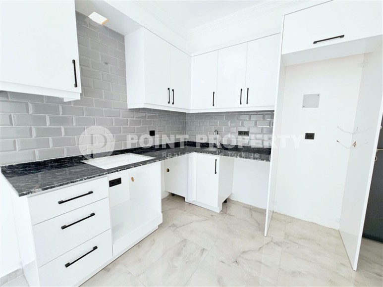 New 1+1 apartment with high-quality finishing, in a quiet area of Alanya - Avsallar-id-7807-photo-5