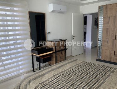 Готовая к проживанию квартира с мебелью и бытовой техникой в 500 метрах от моря, в центре престижного района Аланьи - Кестель-id-7811-фото-5