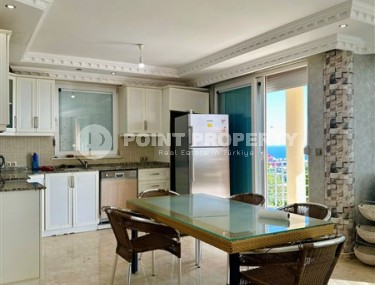 Two-storey villa with a swimming pool and a spacious garden area, with the possibility of obtaining Turkish citizenship-id-7814-photo-5