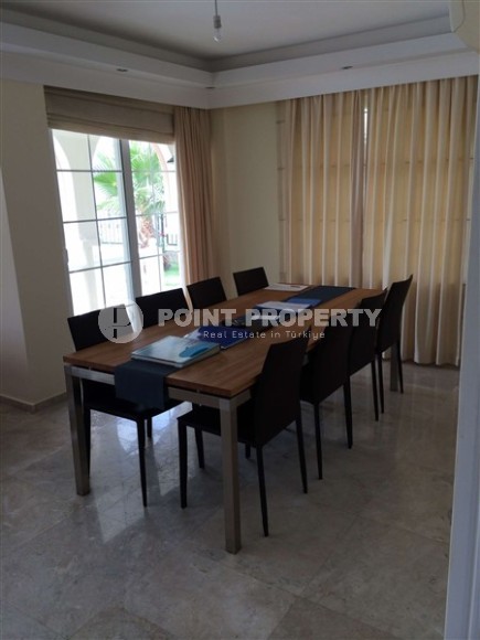 Атмосферная двухэтажная вилла в трех с половиной километрах от моря, в элитном районе Аланьи - Тепе-id-7815-фото-6