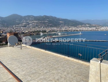 Меблированная квартира 3+1 с большой открытой террасой с видом на порт Аланьи, в историческом районе города - Кале-id-7819-фото-1