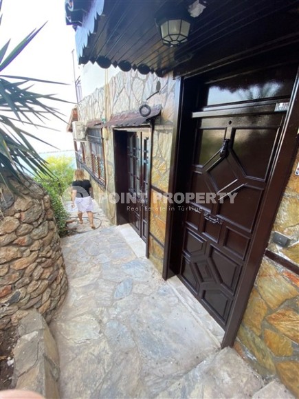 Меблированная квартира 3+1 с большой открытой террасой с видом на порт Аланьи, в историческом районе города - Кале-id-7819-фото-12