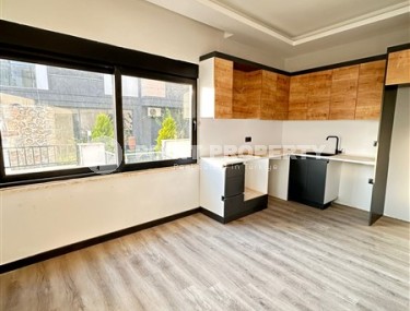 New apartment with fine finishing on the 1st floor in a residence commissioned in 2023-id-7821-photo-4