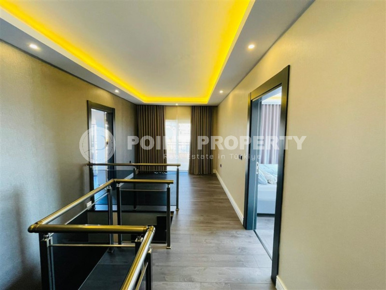 Spacious penthouse 3+1 with furniture, 160 m2. Just 200 m from the sea in Mahmutlar-id-1605-photo-16