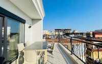 Spacious penthouse 3+1 with furniture, 160 m2. Just 200 m from the sea in Mahmutlar-id-1605-photo-22