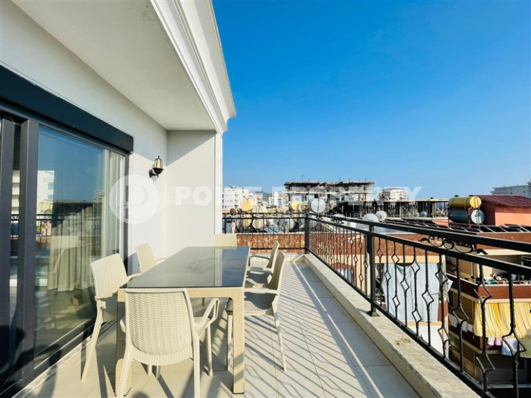 Spacious penthouse 3+1 with furniture, 160 m2. Just 200 m from the sea in Mahmutlar-id-1605-photo-22