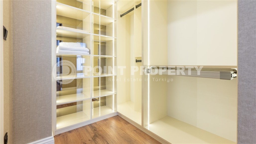 New apartments in a premium residential complex in a picturesque area of Alanya - Ciplakli-id-7826-photo-11