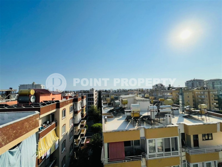 Spacious penthouse 3+1 with furniture, 160 m2. Just 200 m from the sea in Mahmutlar-id-1605-photo-25