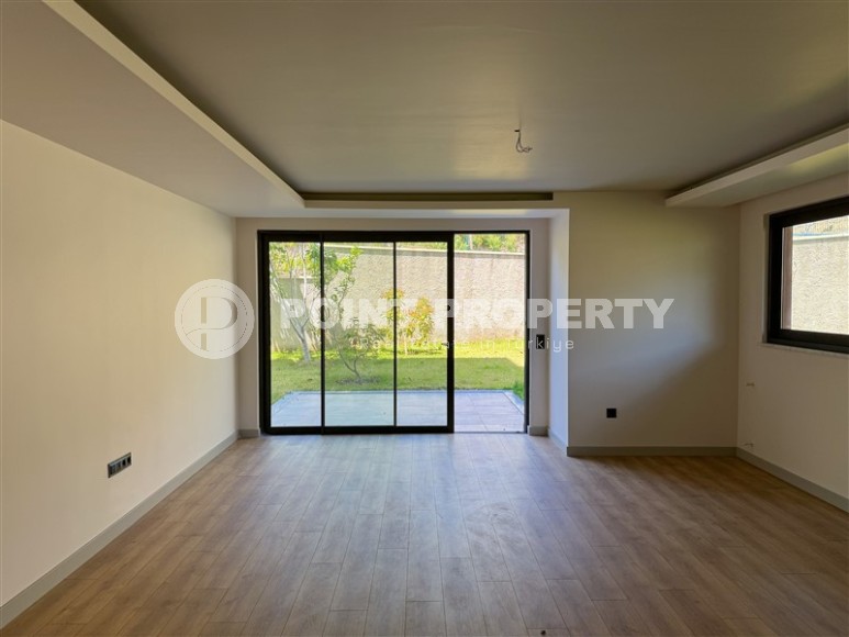 Large linear apartment with a private garden of 250 m2, on the 1st floor in a residence built in 2019-id-7827-photo-6