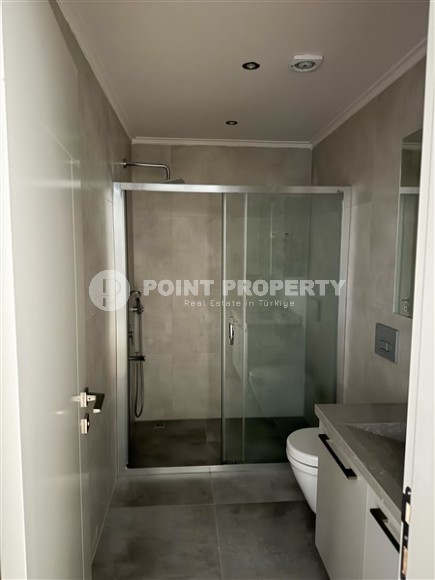 Large linear apartment with a private garden of 250 m2, on the 1st floor in a residence built in 2019-id-7827-photo-16