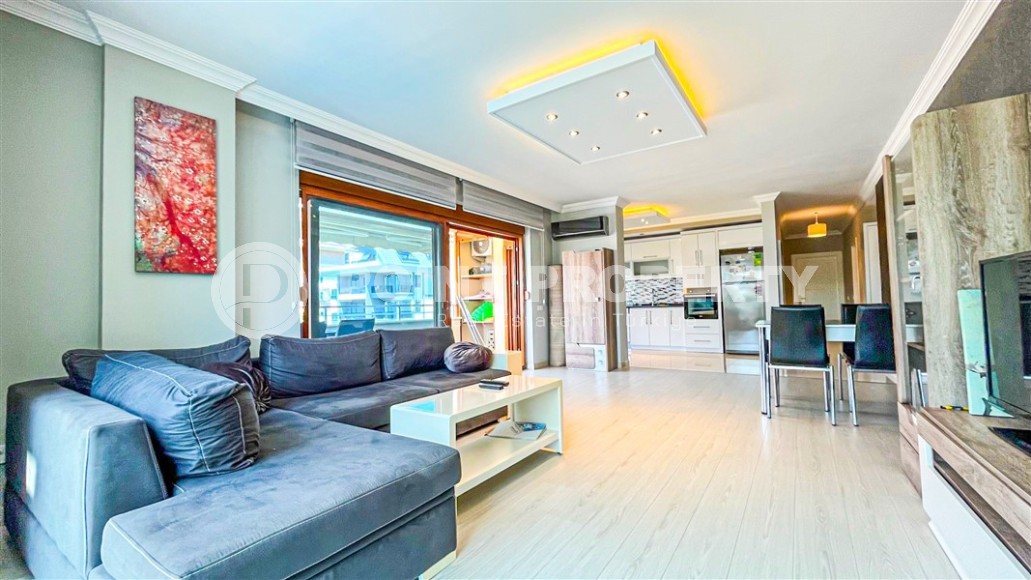 Комфортабельная квартира 2+1 с современным дизайном, мебелью и бытовой техникой, в 750 метрах от моря-id-7828-фото-2