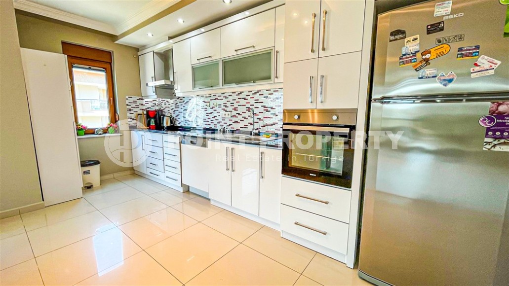 Комфортабельная квартира 2+1 с современным дизайном, мебелью и бытовой техникой, в 750 метрах от моря-id-7828-фото-3