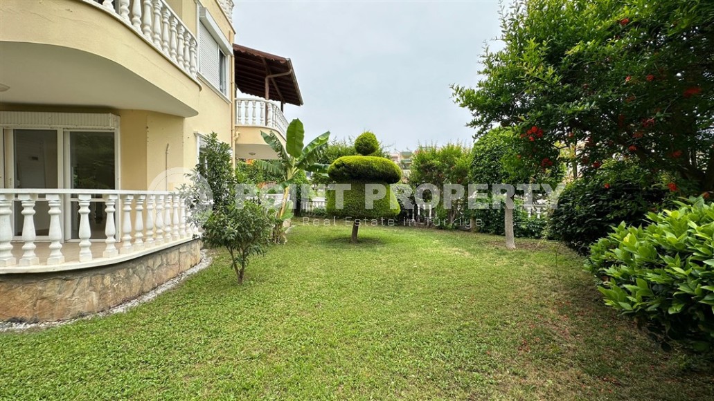 Трехэтажная вилла 2012 года постройки с видом на море, в центре престижного района Аланьи - Кестель-id-7830-фото-19