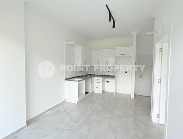 Compact apartment with high-quality finishing on the 6th floor in a modern residential complex with hotel infrastructure-id-7831-photo-2