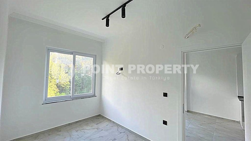 Compact apartment with high-quality finishing on the 6th floor in a modern residential complex with hotel infrastructure-id-7831-photo-3