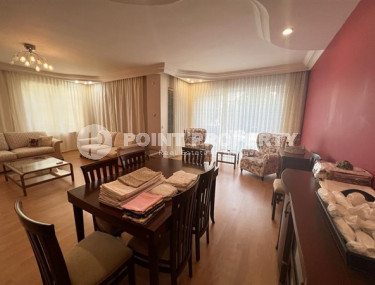 Apartment 3+1 with separate kitchen in the center of Alanya, 50 meters to the sea-id-1607-photo-2