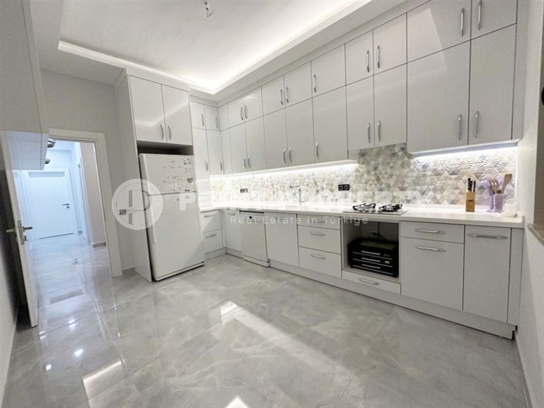 Linear apartment 3+1 with high-quality finishing, on the 2nd floor in a residential complex built in 2018-id-7835-photo-3