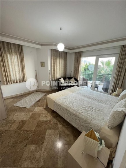 Two-storey villa with a swimming pool and a garden plot, four and a half kilometers from the sea-id-7837-photo-4