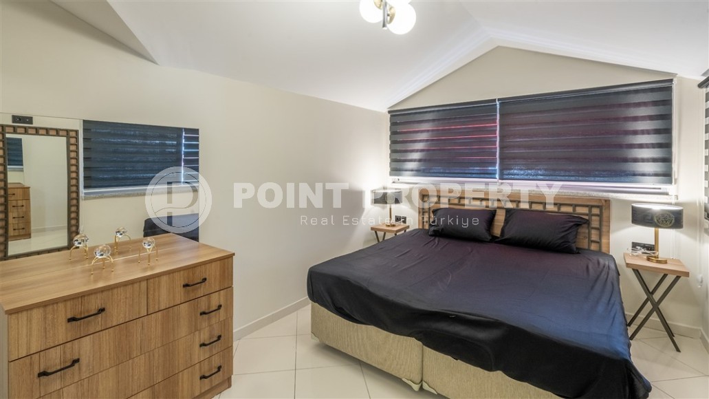Atmospheric two-level apartment 50 meters from the sea, in the center of the European region of Alanya - Lower Oba-id-7839-photo-9