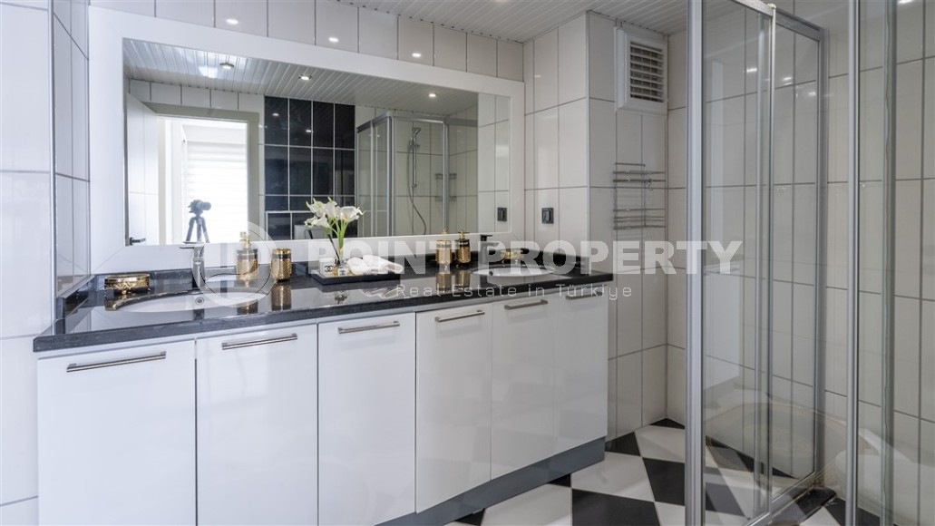 Атмосферная двухуровневая квартира в 50 метрах от моря, в центре европейского района Аланьи - Нижняя Оба-id-7839-фото-13